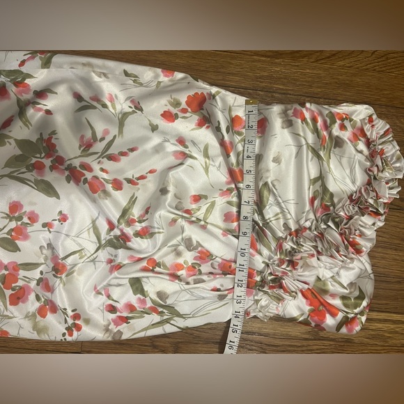 Maggie London Strapless Floral Dress - Picture 6 of 13